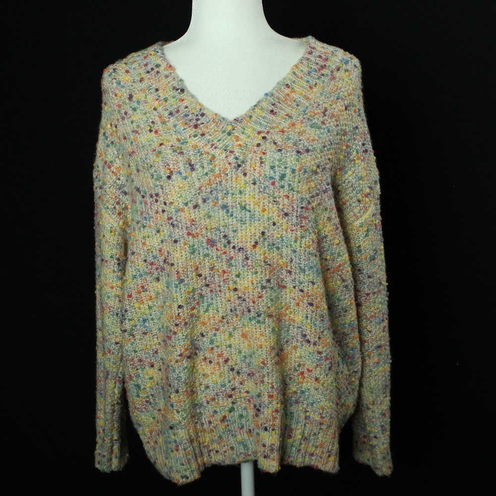 Main Strip | Ivory V Neck Confetti Sweater | Sz S
